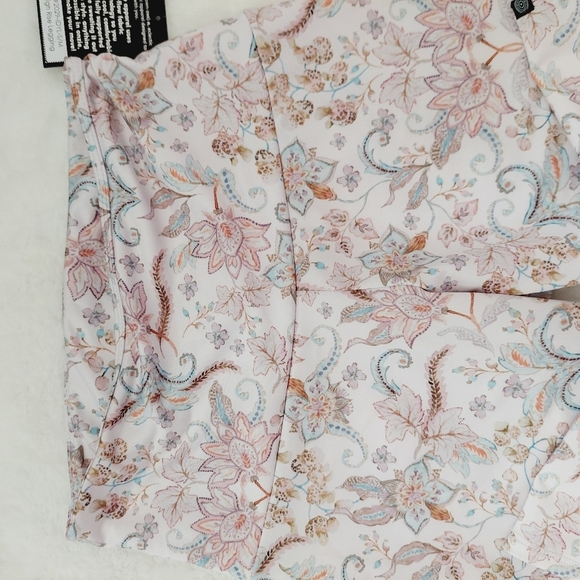 NEW Onzie Pink and White Floral Yoga Stretchy Comfy Athleisure Leggings P1364 - Picture 3 of 10